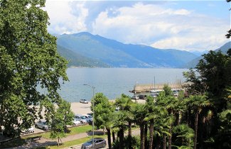 Photo 3 - 1 bedroom Apartment in Luino with garden and mountain view