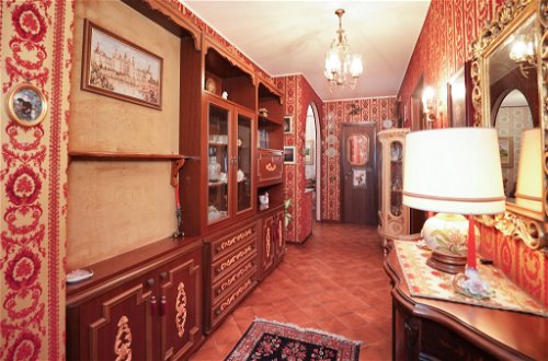 Foto 15 - Apartment mit 1 Schlafzimmer in Luino mit garten und blick auf die berge
