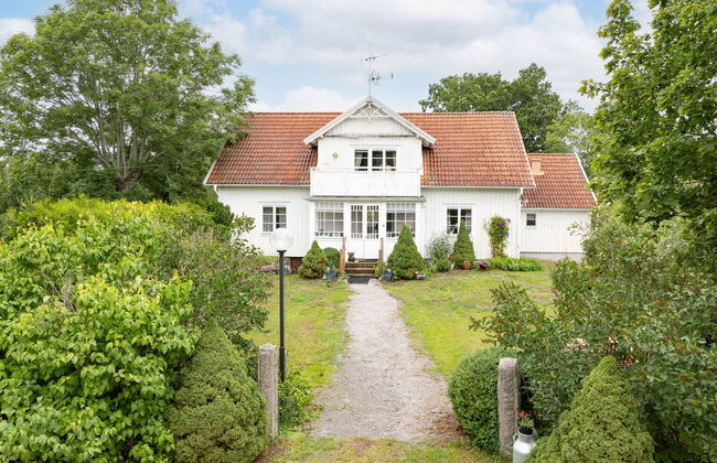 4 bedroom House in Johannishus with garden - Photo 1