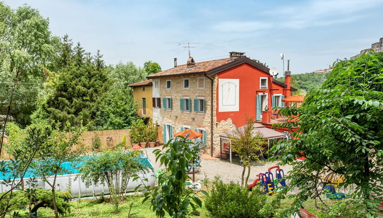 Photo 1 - Maison de 3 chambres à Vignale Monferrato avec piscine privée et jardin