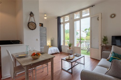 Foto 9 - Apartamento de 1 habitación en Royan con terraza y vistas al mar
