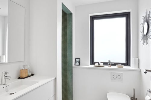 Foto 30 - Casa de 4 quartos em Blokhus com terraço e sauna