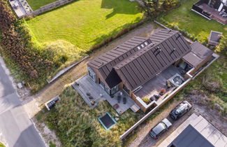 Foto 3 - Casa de 4 quartos em Blokhus com terraço e sauna