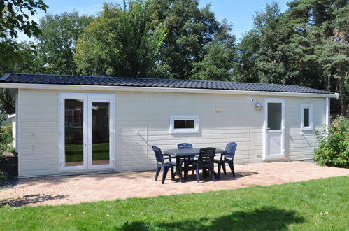 Foto 6 - Casa de 2 quartos em Belfeld com piscina e terraço