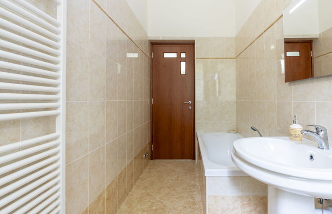 Casa de 4 quartos em Cervo com piscina privada e jardim - Foto 27