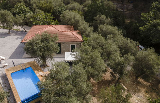 Casa de 4 quartos em Cervo com piscina privada e jardim - Foto 1