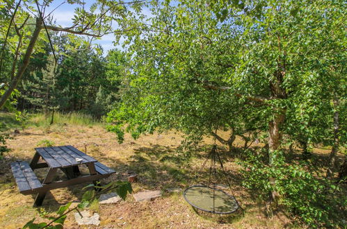 Foto 33 - Casa de 4 quartos em Aakirkeby com terraço