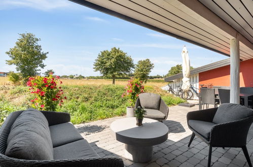 Photo 1 - Appartement de 3 chambres à Aakirkeby avec piscine et terrasse