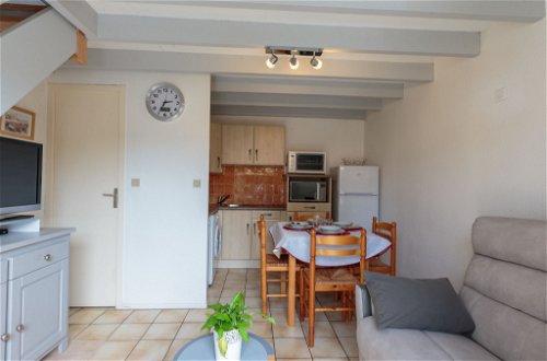 Photo 3 - 2 bedroom House in Les Mathes with terrace and sea view
