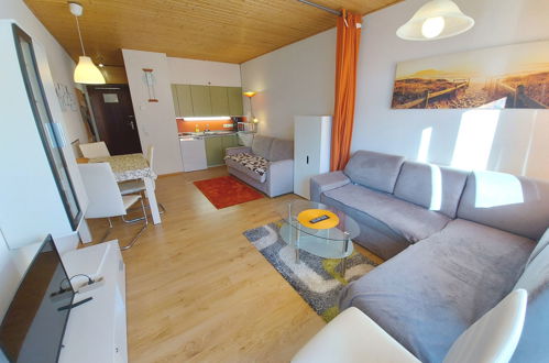 Foto 6 - Apartamento en Bad Mitterndorf con piscina y vistas a la montaña