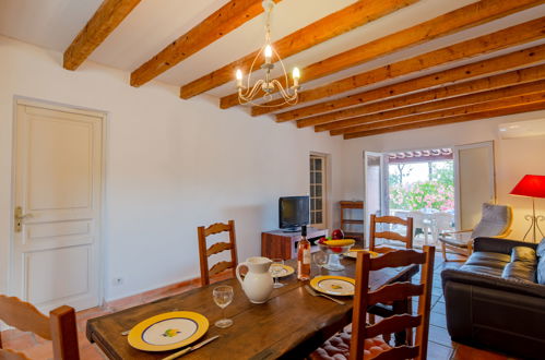 Photo 6 - Appartement de 2 chambres à Roquebrune-sur-Argens avec piscine et jardin