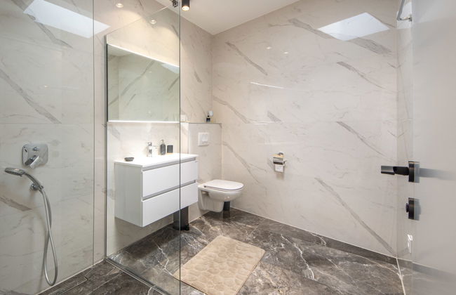 Casa de 4 quartos em Crikvenica com piscina privada e terraço - Foto 28