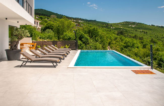 Casa de 4 quartos em Crikvenica com piscina privada e terraço - Foto 18