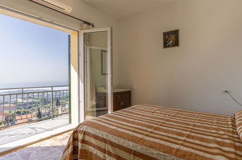 Foto 9 - Apartment mit 1 Schlafzimmer in Terzorio mit garten