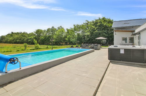 Foto 31 - Casa de 10 quartos em Højer com piscina privada e terraço