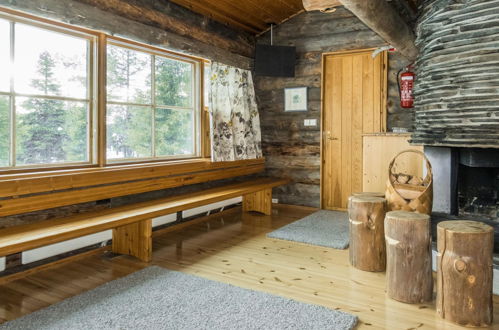 Foto 8 - Casa de 3 habitaciones en Inari con sauna y vistas a la montaña