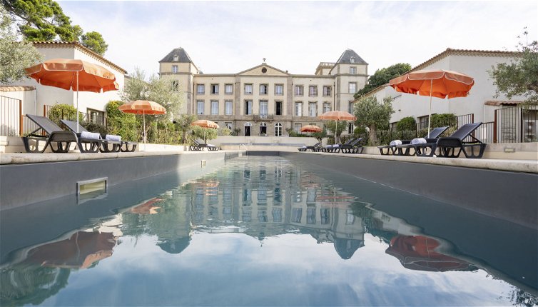 Foto 1 - Apartamento em França com piscina e jardim