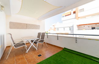 Foto 2 - Apartamento de 2 quartos em Roquetas de Mar com piscina e jardim