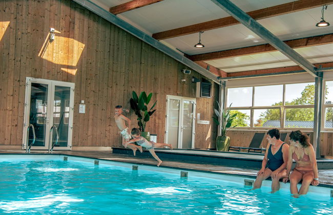 Casa de 3 quartos em Nijkerk com piscina e terraço - Foto 15