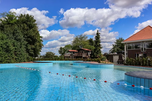 Foto 4 - Haus mit 4 Schlafzimmern in Olburgen mit schwimmbad und terrasse