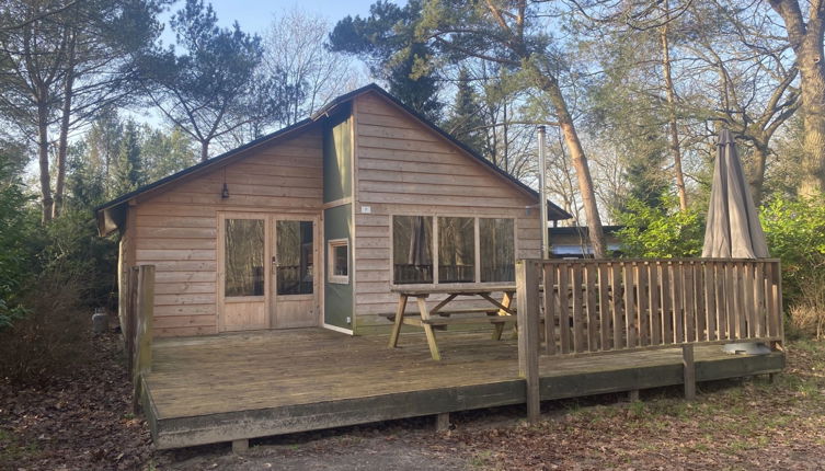 Photo 1 - Maison de 4 chambres à Ruinen avec piscine et terrasse