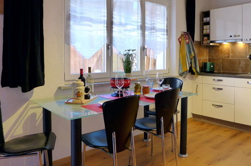 Photo 10 - 1 bedroom Apartment in Bönigen with terrace and mountain view