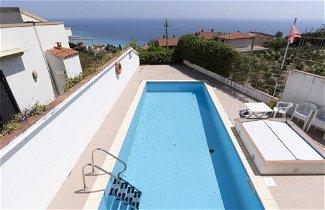 Foto 1 - Apartamento de 1 quarto em Ospedaletti com piscina e vistas do mar