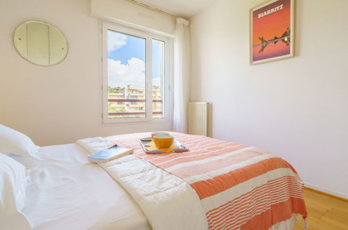 Photo 13 - 1 bedroom Apartment in Biarritz with terrace and sea view