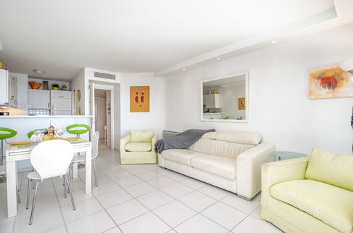 Foto 9 - Apartamento de 1 quarto em Cannes com jardim e terraço