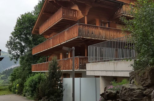 Foto 20 - Apartamento de 1 habitación en Lauterbrunnen con vistas a la montaña