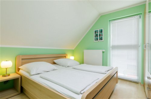 Foto 4 - Appartamento con 2 camere da letto a Zinnowitz con vista mare