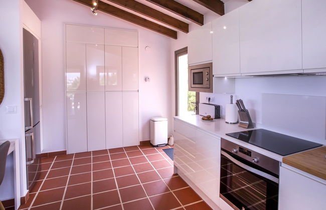 Casa de 4 quartos em Pego com piscina privada e jardim - Foto 12