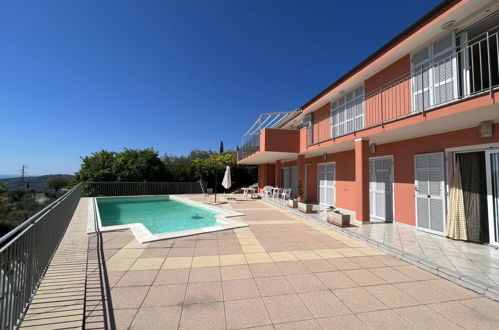 Photo 1 - Maison de 5 chambres à Imperia avec piscine privée et vues à la mer