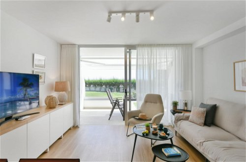 Foto 7 - Appartamento con 2 camere da letto a Spagna con giardino e vista mare