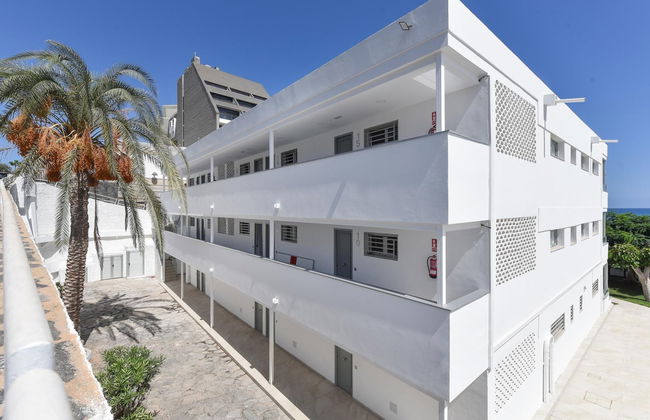3 bedroom Apartment in San Bartolomé de Tirajana with garden and terrace - Photo 26
