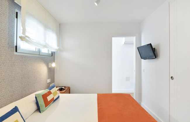 3 bedroom Apartment in San Bartolomé de Tirajana with garden and terrace - Photo 16