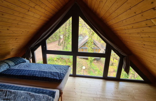 Casa de 7 quartos em Tresa com jardim - Foto 18