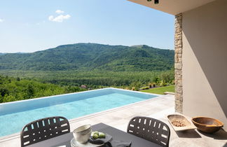 Photo 2 - Maison de 3 chambres à Buzet avec piscine privée et jardin