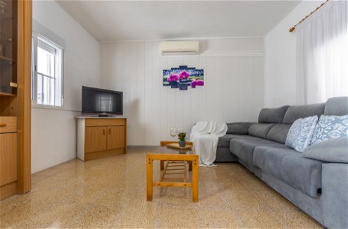 Photo 3 - 4 bedroom House in Deltebre with sea view