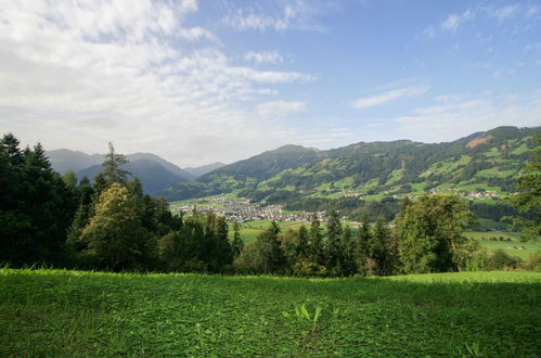 Photo 9 - Appartement de 2 chambres à Hart im Zillertal avec jardin et vues sur la montagne