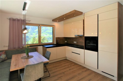 Photo 20 - 2 bedroom Apartment in Hart im Zillertal with garden and mountain view