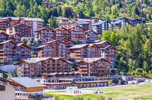 Photo 3 - 2 bedroom Apartment in Nendaz with swimming pool and sauna