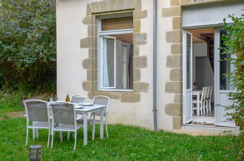 Foto 15 - Casa con 2 camere da letto a Baden con piscina e giardino