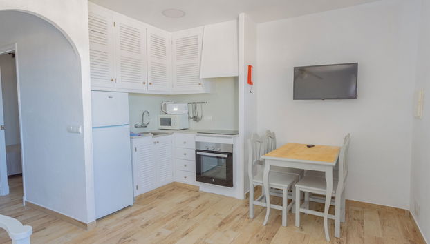 Appartement de 3 chambres à Alaior avec piscine et jardin - Photo 3