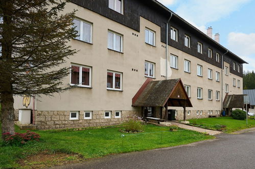 Foto 17 - Appartamento con 2 camere da letto a Harrachov