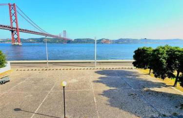 Lisbon Charm Stay -Patio & Gym - Foto 20