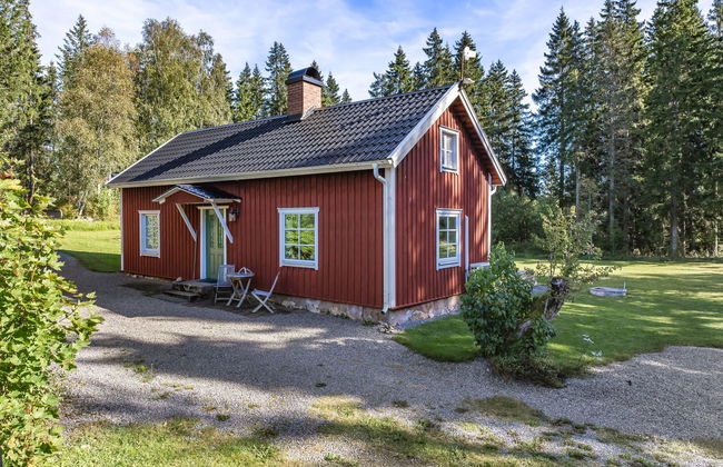 2 bedroom House in Falköping with garden and terrace - Photo 7