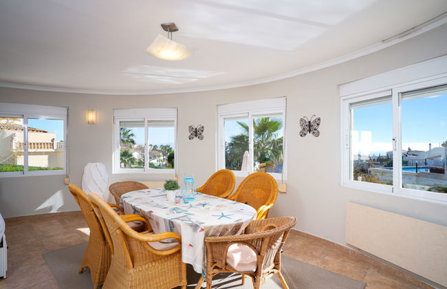 Casa de 3 quartos em Benitachell com piscina privada e jardim - Foto 3