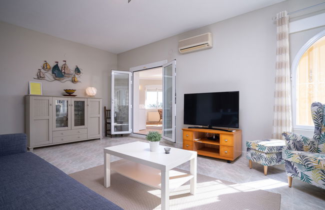 Casa de 3 quartos em Benitachell com piscina privada e jardim - Foto 8