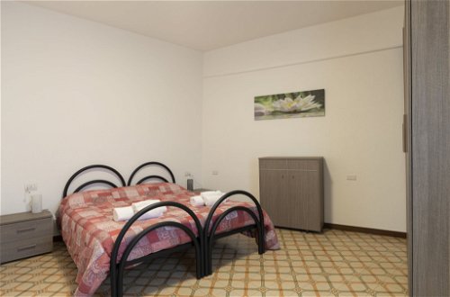 Foto 30 - Appartamento con 1 camera da letto a Finale Ligure con giardino e vista mare